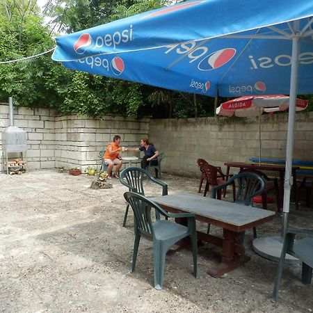 Olimpia Supersnab Hotel Balchik Bagian luar foto