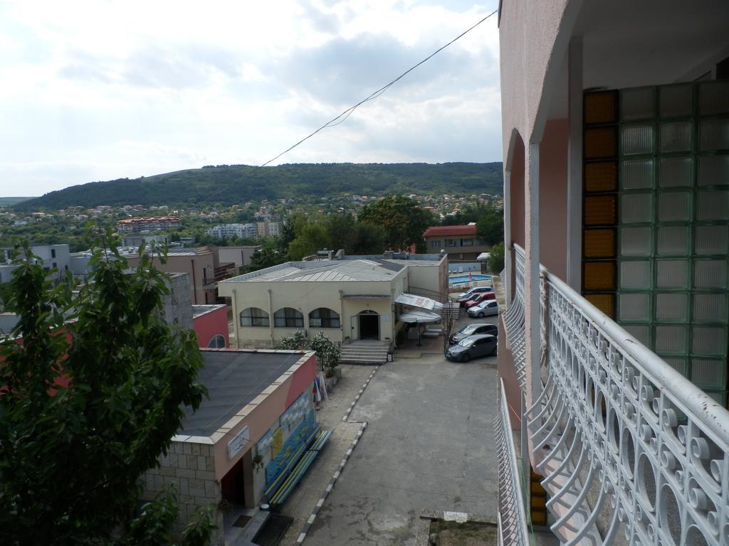Olimpia Supersnab Hotel Balchik Ruang foto