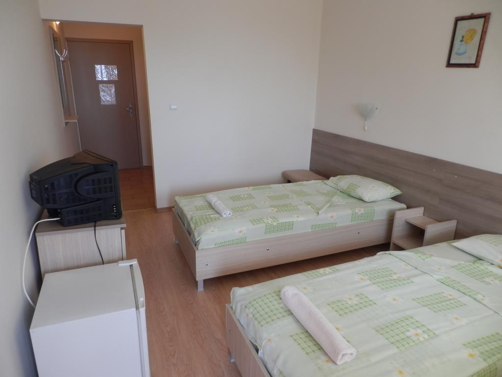 Olimpia Supersnab Hotel Balchik Ruang foto