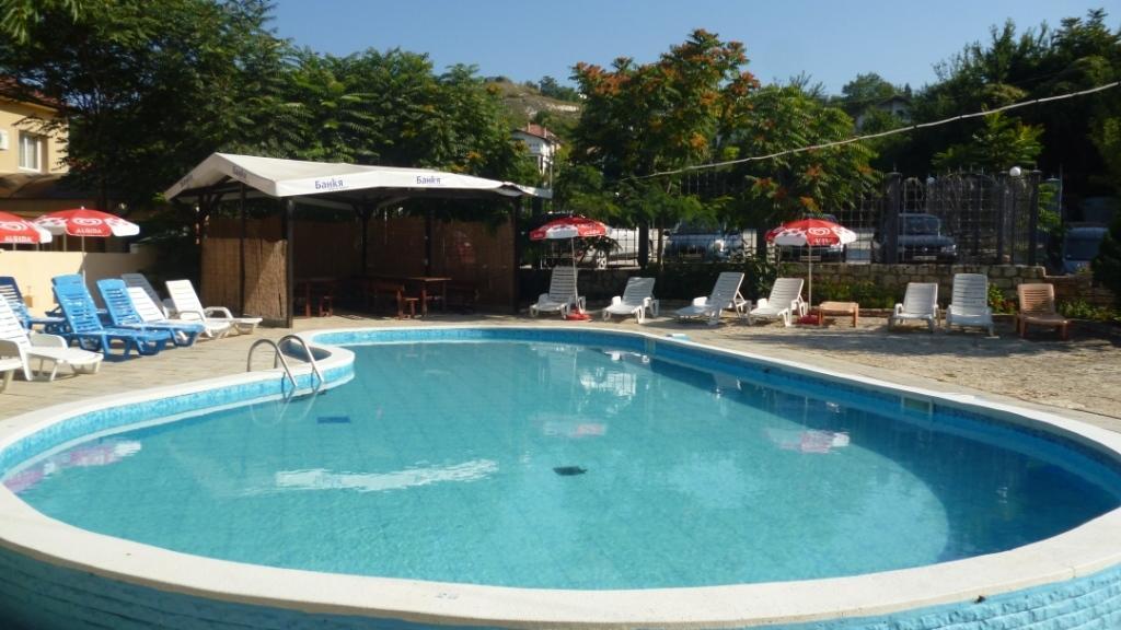 Olimpia Supersnab Hotel Balchik Bagian luar foto
